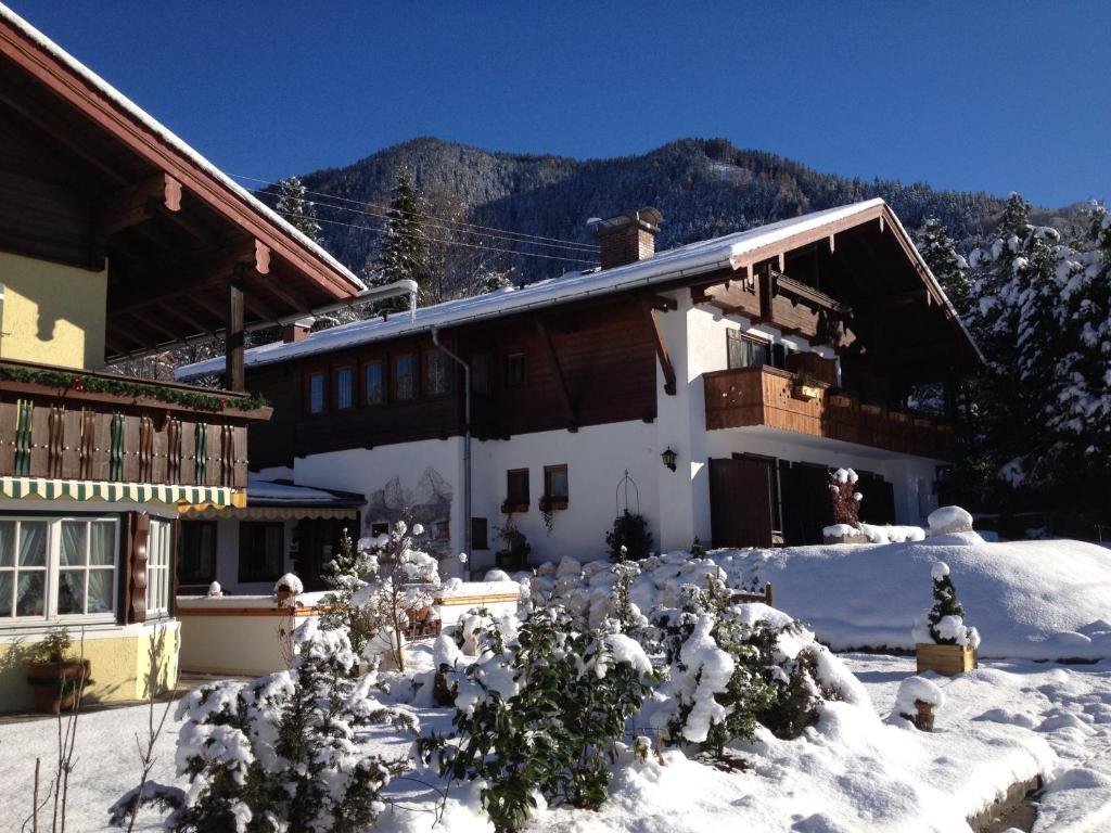 Alpenhotel Bergzauber بيرشتسغادن المظهر الخارجي الصورة