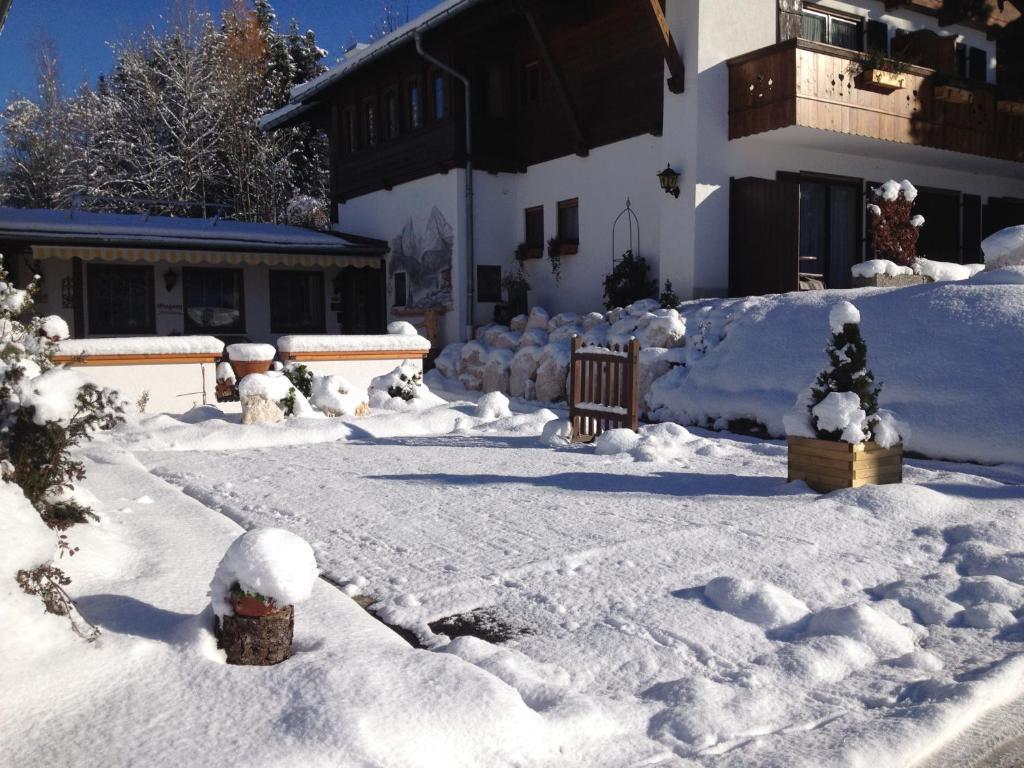 Alpenhotel Bergzauber بيرشتسغادن المظهر الخارجي الصورة
